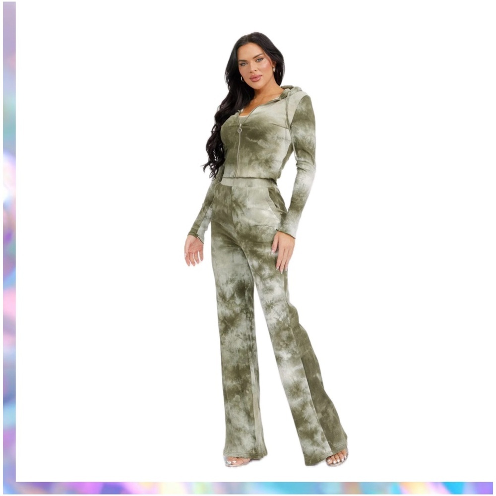 Rosevelvet Olive and White Tie-Dye 3 Y2K Piece Set NWT S, M